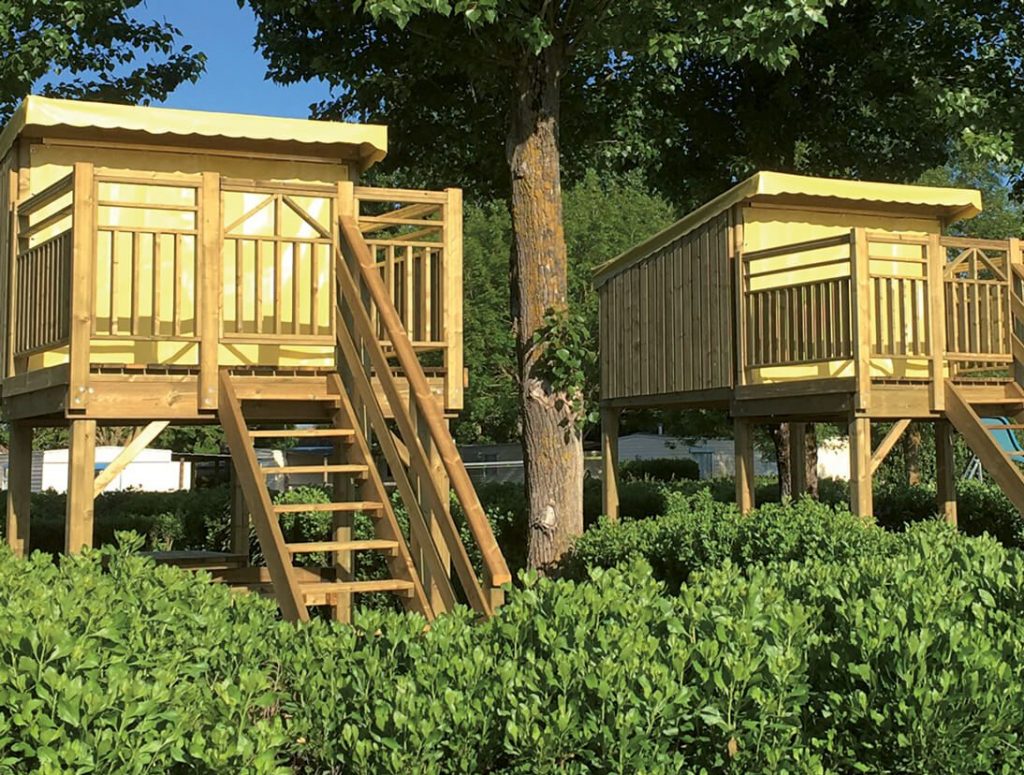 Campétoile, un hébergement en bois